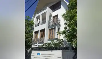 For Rent 730m2 New building Private House Newly renovated. Price: 5000$