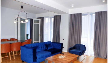 For Rent 120m2 Nonstandard New building Flat Newly renovated. Price: 1500$