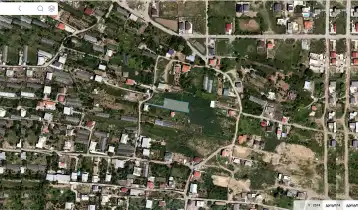 (Auto Translate!) Land for sale in Digomi, 1500 meters behind the city court, on Felix Holdak Street. The total area is 1522 sq.m. It is also possible to divide.