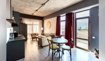 (Auto Translate!) Modern design, 3-room apartment for sale in Avlabari, with the best views of Sameba and Old Tbilisi, 22 km2 veranda. 2 parking spaces, 2 bathrooms.